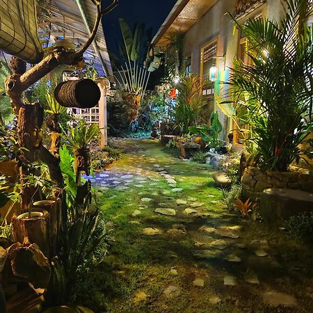 Vin Vin Hostel Ubud  Exterior photo